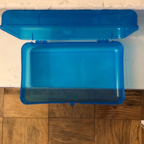 Transparent school container - Picture 4 of 6